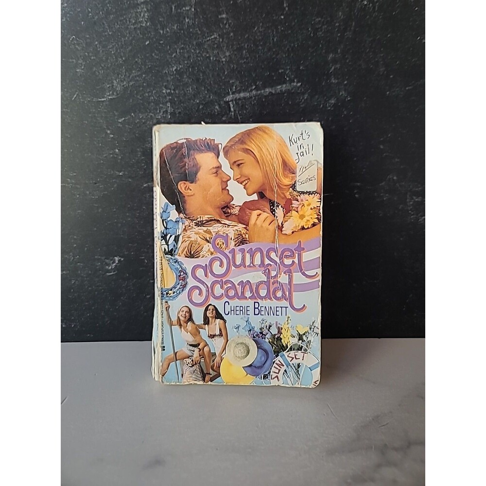 Sunset Scandal By Cherie Bennett Paperback